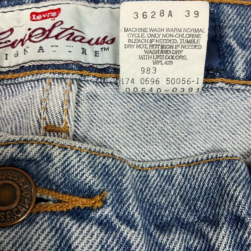 Vintage Levi’s 540 relaxed straight leg jeans 38 x 29 - Picture 5 of 7